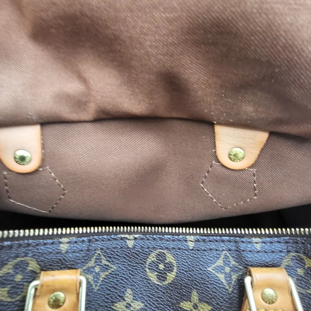 Louis Vuitton Monogram Speedy 30 Lock & Key, Full Enclosure, Authentic